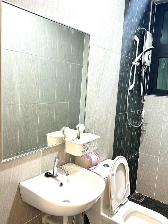 Klcc Kampung Baru Cottage - Homestay Kuala Lumpur Luaran gambar